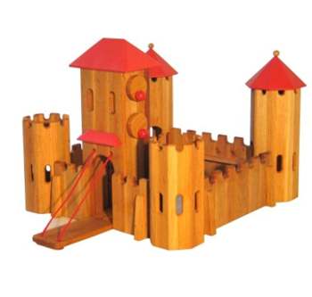 Ritterburg, mittleres Kastell mit rotem Dach