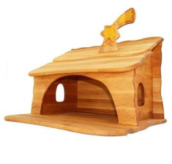 Gro�er Weihnachtsstall mit Stern<br>aus massivem Erlenholz